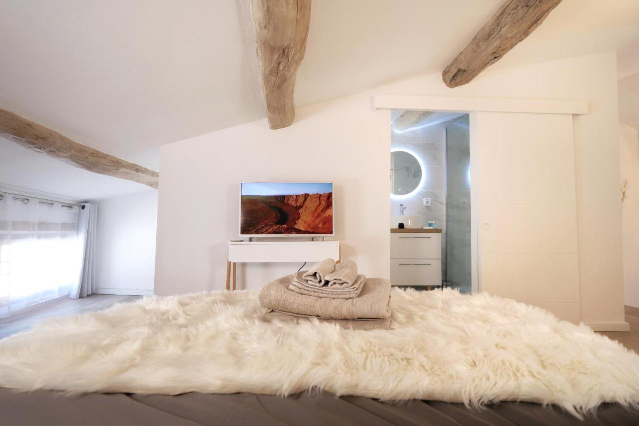Appartements Premium En Hyper Centre Ville Brignoles Exterior photo